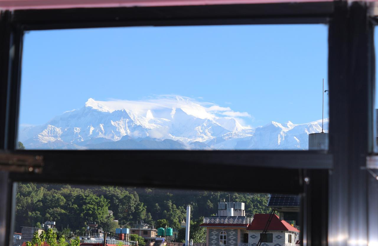Hotel Buttercup Pokhara Luaran gambar