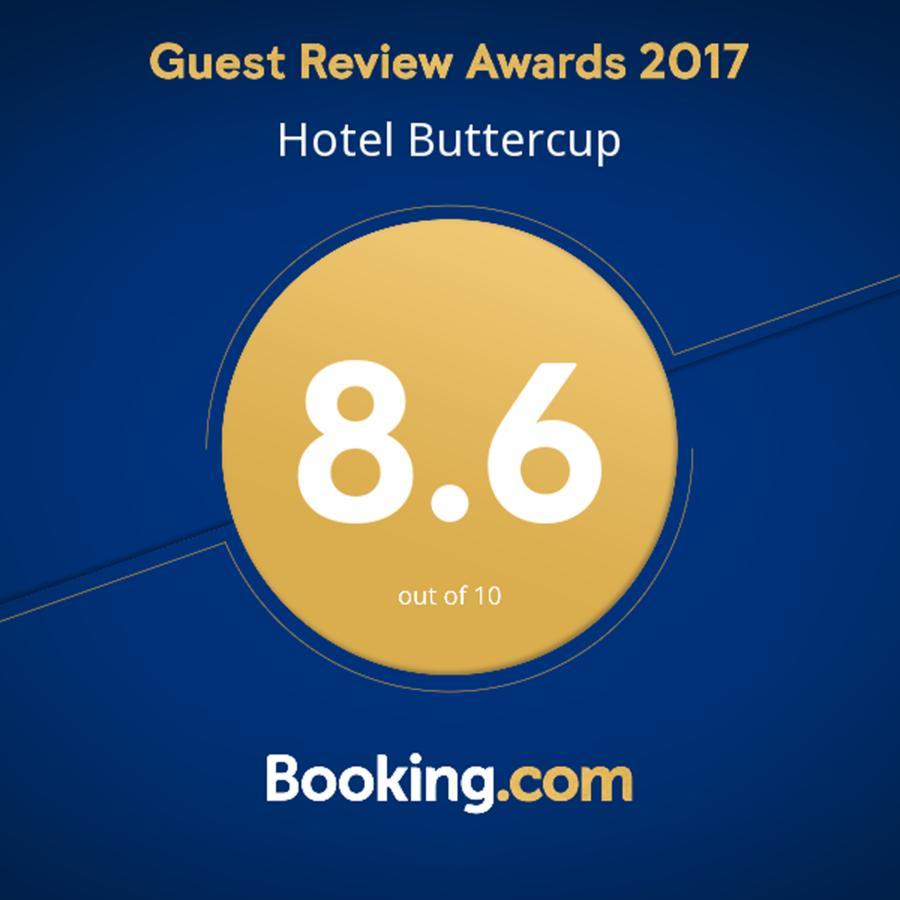 Hotel Buttercup Pokhara Luaran gambar