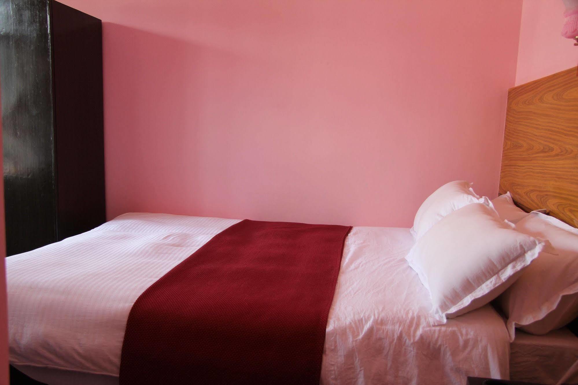 Hotel Buttercup Pokhara Luaran gambar
